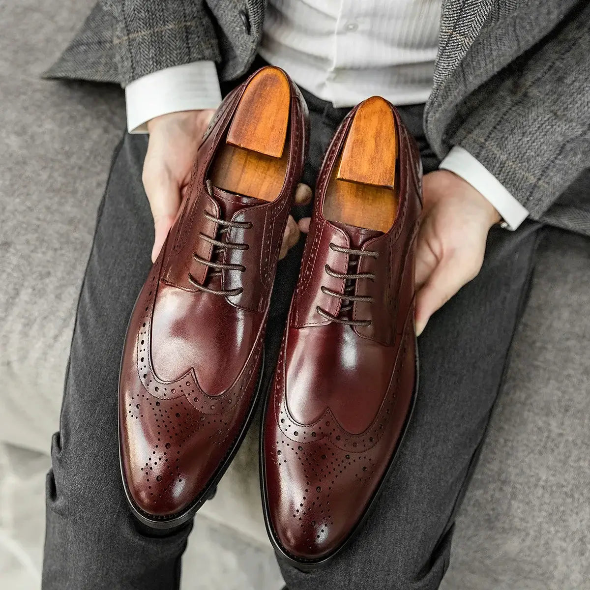 Hanmce Schuhe für Herren mit kostenlosem Versand, mehrfarbig, modisch, atmungsaktiv, Business, Hochzeit, Brogues