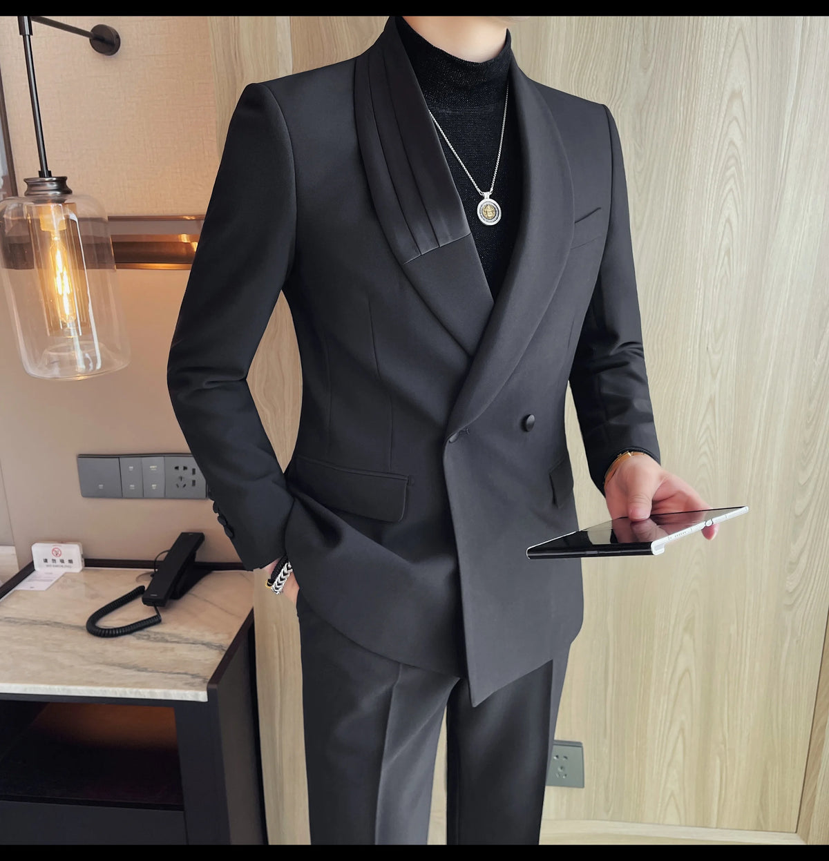 Luxury Gentleman's Suit Jacket Men's Business Casual Slim Fit Double Breasted Suit Jacket Wedding Groom Banquet Party Blazers