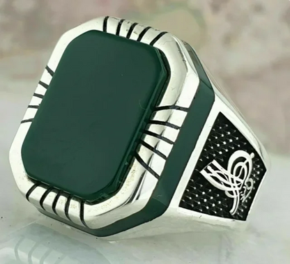 New Inlaid Emerald Men's Luxury Ring Personality Retro Domineering Personality Ring To Attend The Banquet Party Jewelry