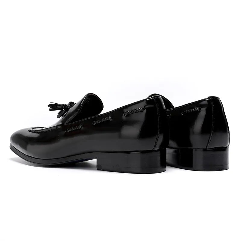 Britischer Stil Echtes Leder Herren Mokassins Atmungsaktive Quasten Slip-On-Abendschuhe Glänzende Business-Freizeit-Lederschuhe für den Sommer