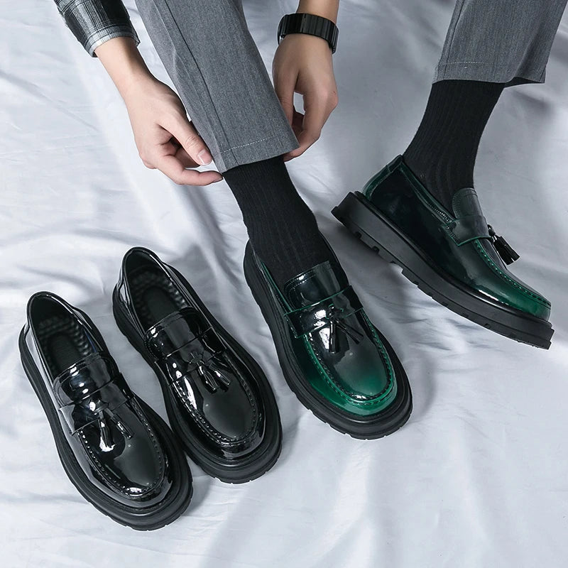 Green Slip-On Luxury Moccasins Men Casual Shoes Thick Bottom Tassel Formal Leather Shoes Men Luxury Patent Leather Dress Loafers