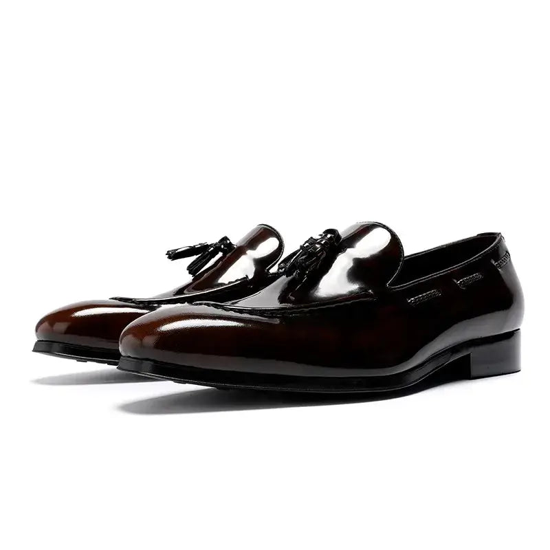 Britischer Stil Echtes Leder Herren Mokassins Atmungsaktive Quasten Slip-On-Abendschuhe Glänzende Business-Freizeit-Lederschuhe für den Sommer