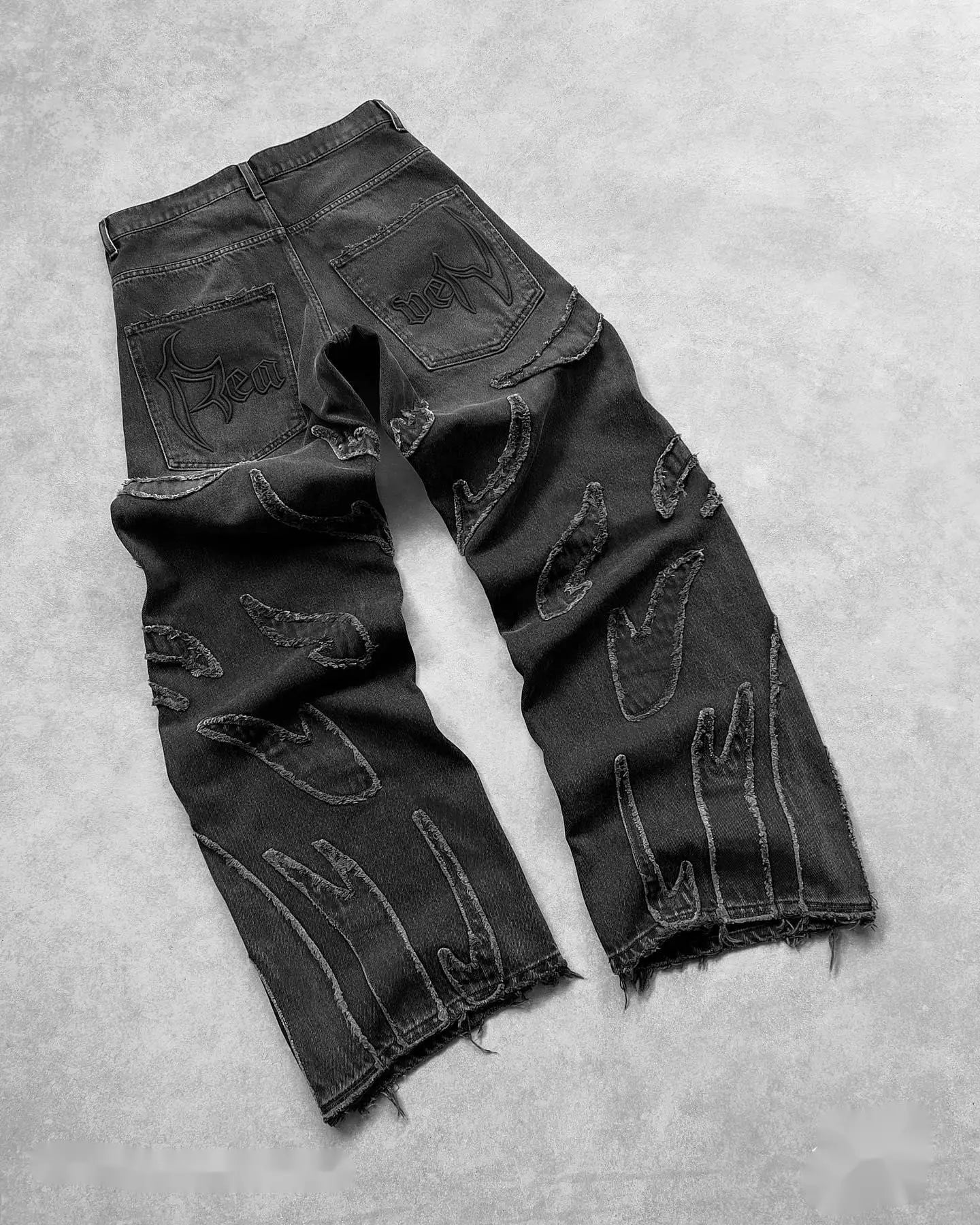 Y2k Retro Black Baggy Jeans for Men Hip Hop Punk Raw Edge Embroidery Jeans Vintage Pattern Patchwork High Waisted Denim Pants
