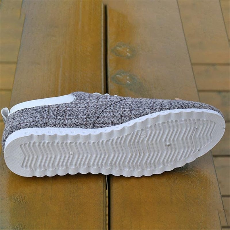 Fashion shoes running shoes men's casual shoes  spring hot sale breathable sweat-absorbent casual canvas men's driving shoes