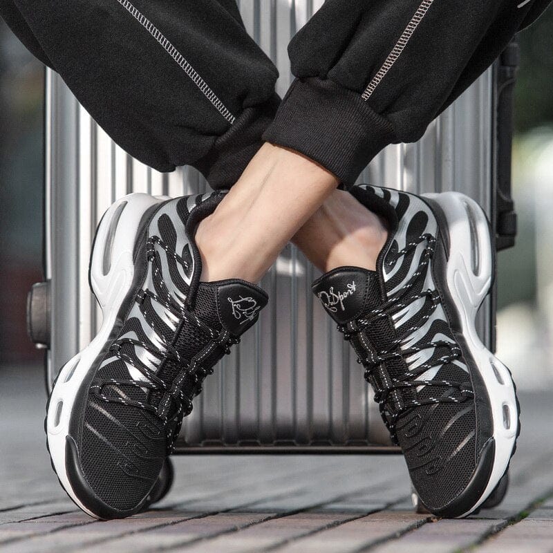 Men Sneakers Fashion Light casual Running Shoes Breathable Air Sport Shoes Mens Outdoor Jogging Shoes Lace Up Tenis Masculino