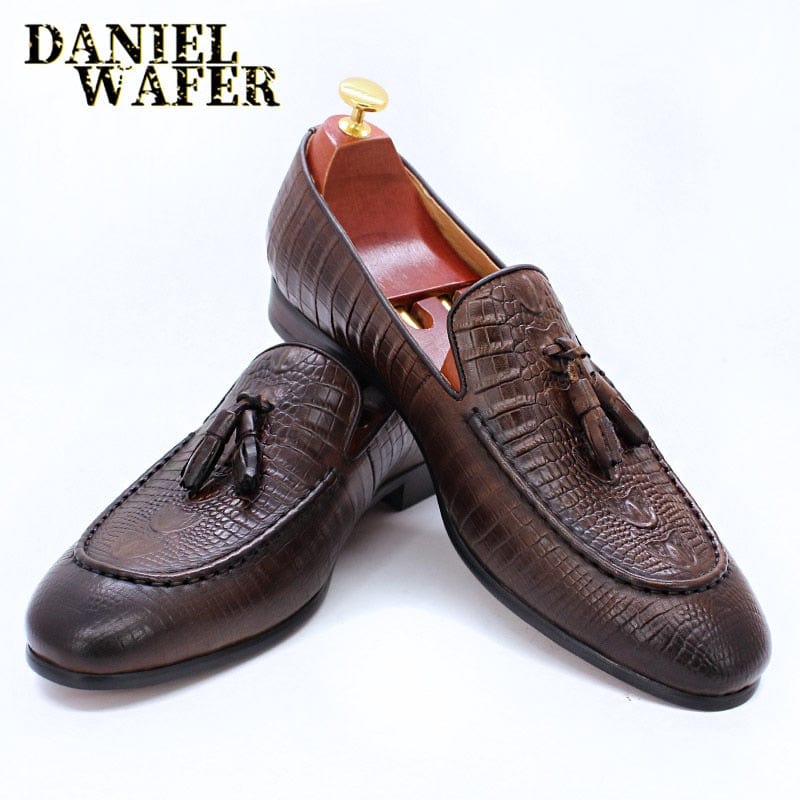 LUXURY MEN LOAFERS SHOES BLACK COFFEE CROCODILE PRINTS SLIP ON TASSELS LOAFERS CASUAL MAN SHOES FORMAL DRESS LEATHER SHOES MEN