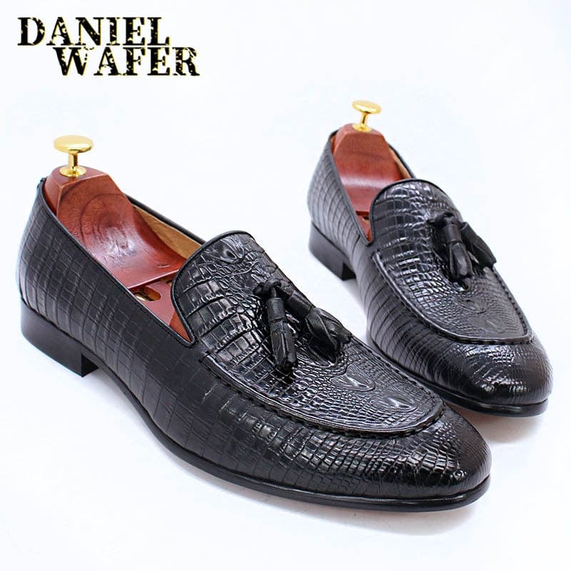 LUXURY MEN LOAFERS SHOES BLACK COFFEE CROCODILE PRINTS SLIP ON TASSELS LOAFERS CASUAL MAN SHOES FORMAL DRESS LEATHER SHOES MEN