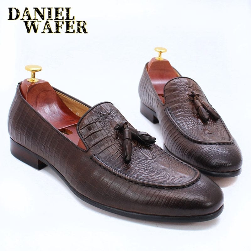 LUXURY MEN LOAFERS SHOES BLACK COFFEE CROCODILE PRINTS SLIP ON TASSELS LOAFERS CASUAL MAN SHOES FORMAL DRESS LEATHER SHOES MEN