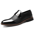 Men's shoes Leather Embossing Classic Fashion Luxury men shoes Wear-resistant Non slip Mans footwear Anti-slip Black shoes