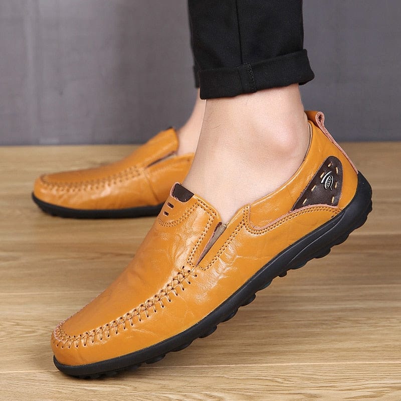 High Quality Genuine Leather Men Casual Shoes Soft Moccasins Men's Flats Fashion Brand men Loafers Breathable Driving Shoes