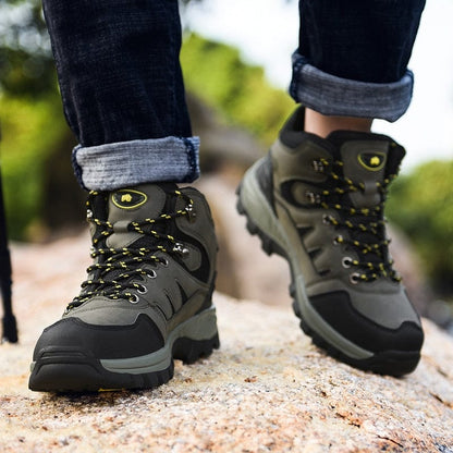 Men's Outdoor Hiking Shoes Mountaineer Climbing Sneakers  Tactical Hiking Shoes Men Camping Walking Boots zapatos