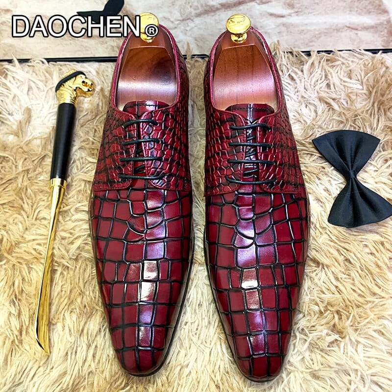 LUXURY BRAND MENS REAL LEATHER SHOES RED BLACK LACE UP POINTED DERBY OXFORDS PRINTED MAN SHOE WEDDING OFFICE CASUAL SHOE FOR MAN