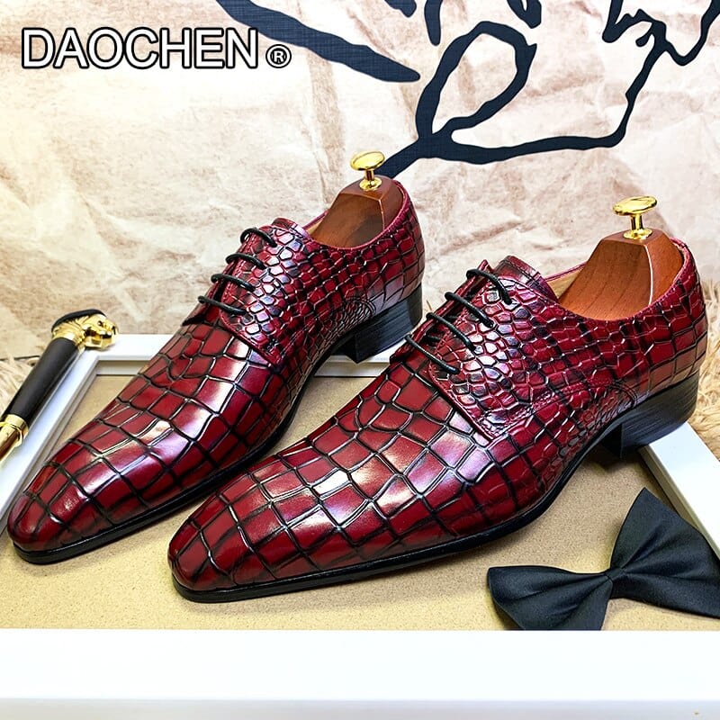 LUXURY BRAND MENS REAL LEATHER SHOES RED BLACK LACE UP POINTED DERBY OXFORDS PRINTED MAN SHOE WEDDING OFFICE CASUAL SHOE FOR MAN