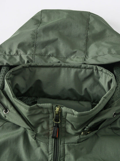 Men's Fall/Winter Casual Lightweight Waterproof Windbreaker Hooded Jacket With Zipped Pockets