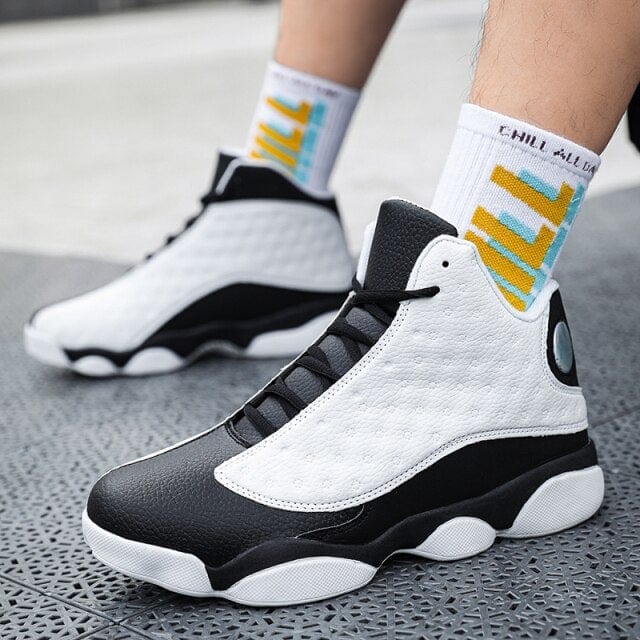 2021 New Retro Basketball Shoes Men Basket Boots Black High Top Air Sport Footwear 4 6 13 Autumn Winter White Sneakers Male Star