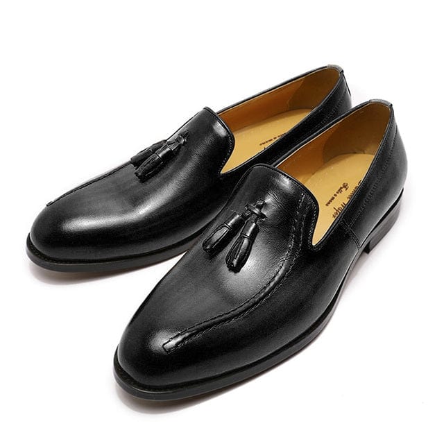 Fashion Men&#39;s Loafers Luxury Tassels Leather Slip On Brown Black Formal Men Dress Office Wedding Casual Shoes Men Leather Shoes