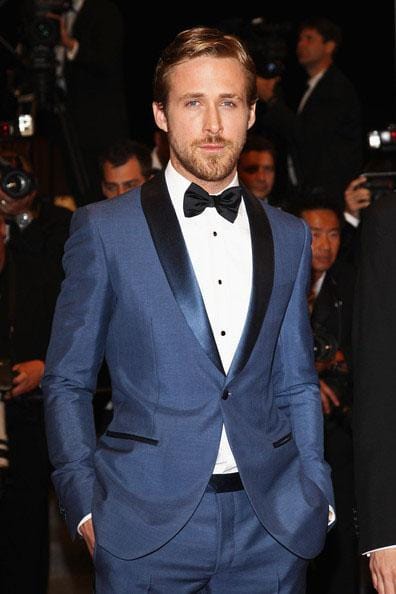 Newest Groomsmen Shiny Silver Grey Groom Tuxedos Peak Lapel Men Suits Wedding/Prom Best Man Blazer ( Jacket+Pants+Tie )