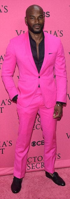 2022 Newest Groomsmen Shiny Silver Grey Groom Tuxedos Peak Lapel Men Suits Wedding/Prom Best Man Blazer ( Jacket+Pants+Tie )