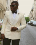Newest Groomsmen Shiny Silver Grey Groom Tuxedos Peak Lapel Men Suits Wedding/Prom Best Man Blazer ( Jacket+Pants+Tie )